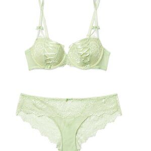 BRAND NEW Adore Me Enny Contour bra & panty set